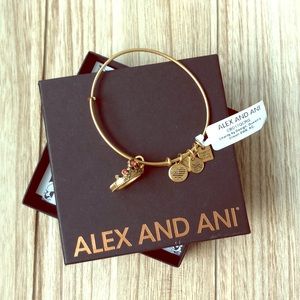 Alex and Ani Queen’s Crown Gold Bangle